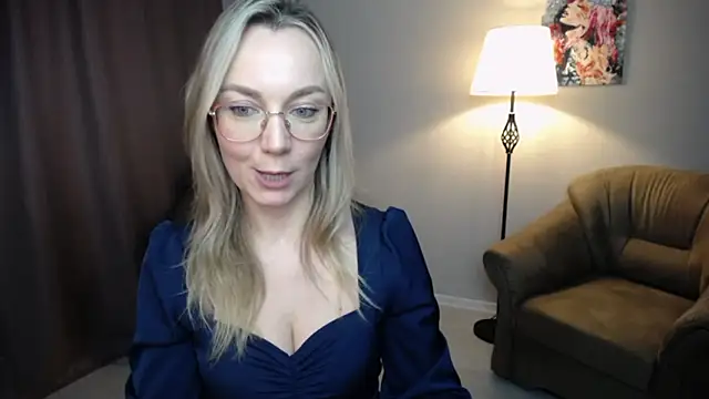 دردشة Ava_Elior الجنسية المباشرة