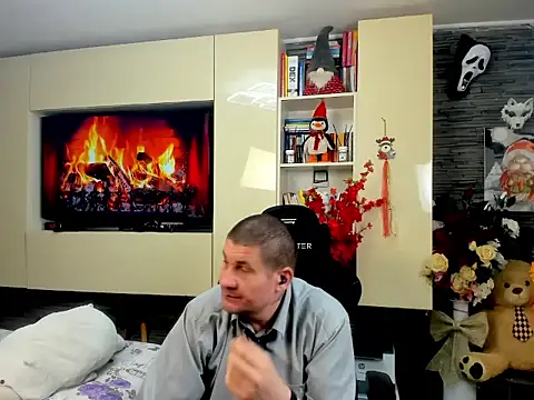 Czat XXX na żywo – SpartacusDaddy48