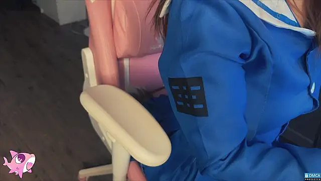 PinkSharky: онлайн-секс-чат