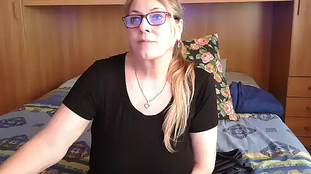 pussy_boom4uのライブXXXチャット