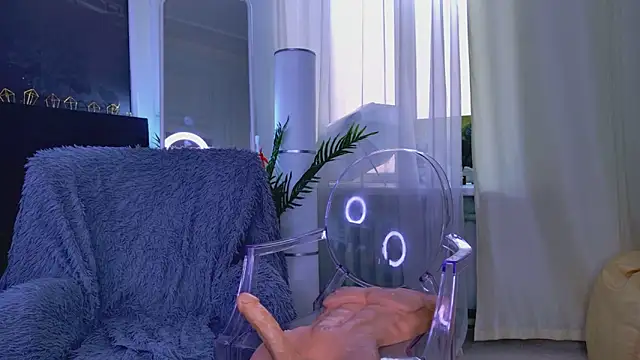 SofiaFoster_: онлайн-секс-чат