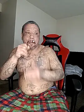 Chat +18 de yellowwetfox ao vivo