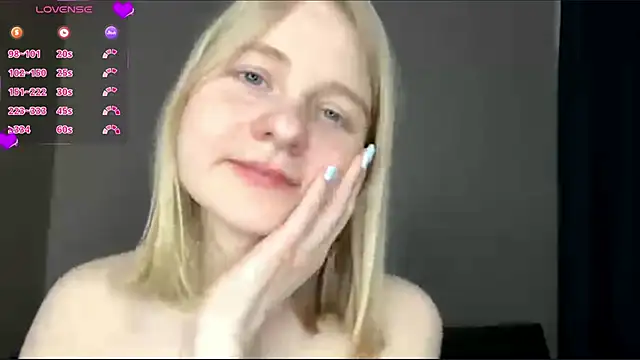 OdelinaFicken's Live Sex Cam Show