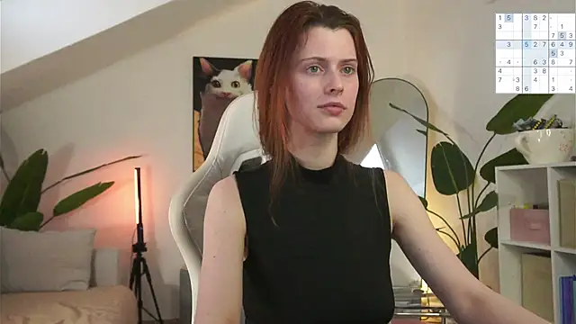 doll_lesli: απευθείας συνομιλία ΧΧΧ