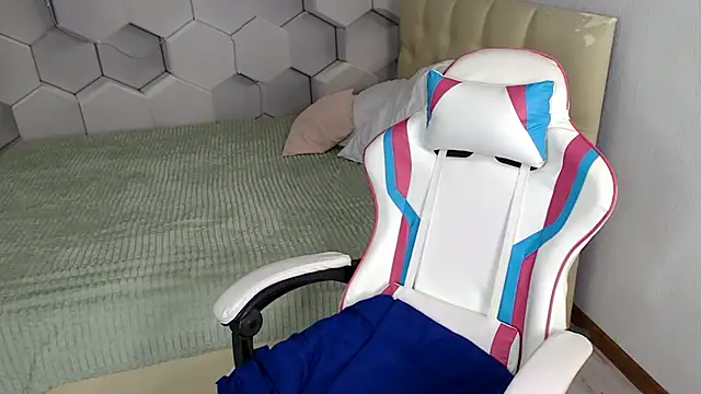 aliicemeowのライブXXXチャット