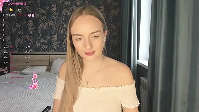 XXX chat uživo modela A_delina