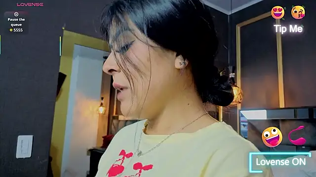 Chat XXX en directo de Aniajoness_