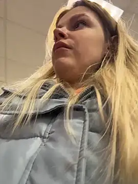 Онлайн чат XXX HarrietDart