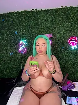 RenaThickAss Chat XXX in diretta