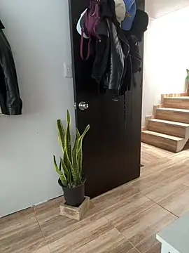 RachelWeisz_ Adlı Modelin Canlı XXX Sohbeti