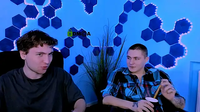 Chat +18 de thomas_crow_ ao vivo