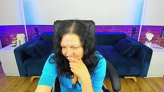 IrissMoon's Live XXX Chat