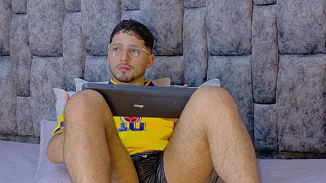 NICK_MOSS_ Show in webcam