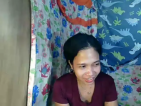 PinaySkinnyGirl Live XXX Chat