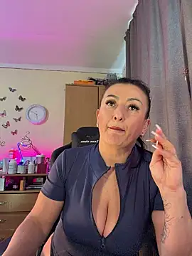 Chat +18 de Hotangel75 ao vivo