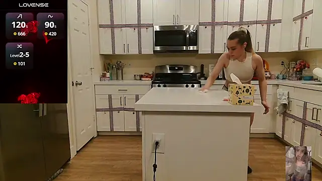 Blondiewithanass Chat XXX live