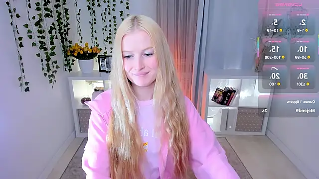 Laly_Peach Chat XXX live