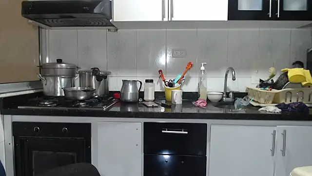 kateleyagrey Chat XXX live