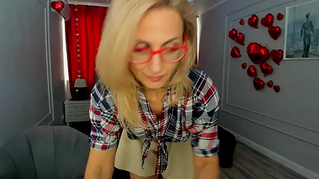 MuseOfStage's Live XXX Chat