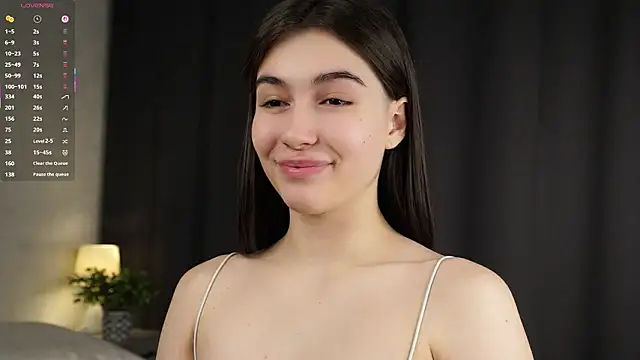 LettySlovacek Chat XXX live