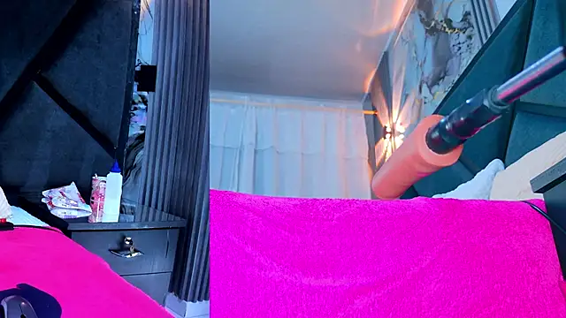 NathaxaLeans Chat XXX live