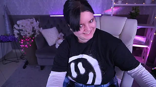 LittleShyyn Live XXX chat