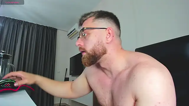 Findom_guy Adlı Modelin Web Kamerası Şovu