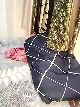 Hotyy_subhu's Live XXX Chat