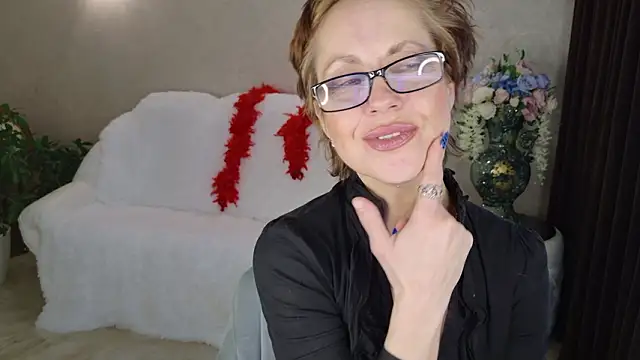 LioraWeiss' Webcam Show