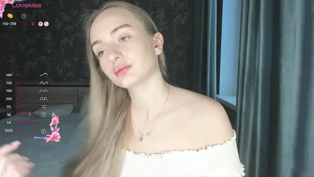 A_delina's Live XXX Chat