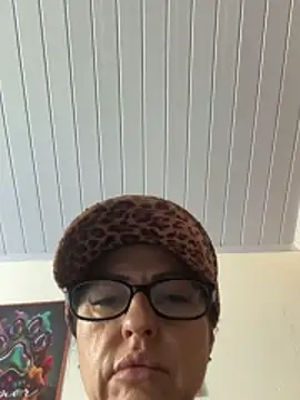 XXX chat uživo modela Deusasafada