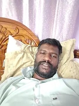 Paramkeerthi 라이브 XXX 채팅