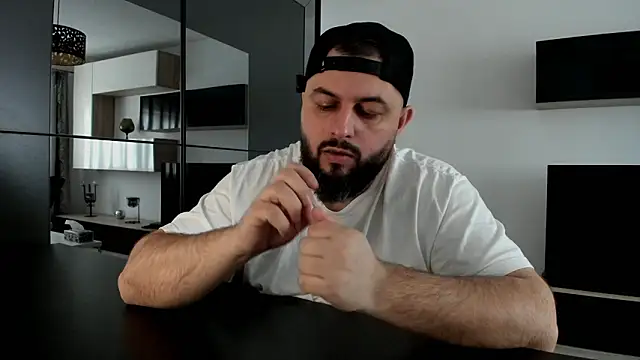 DravenPeak Live XXX Chat