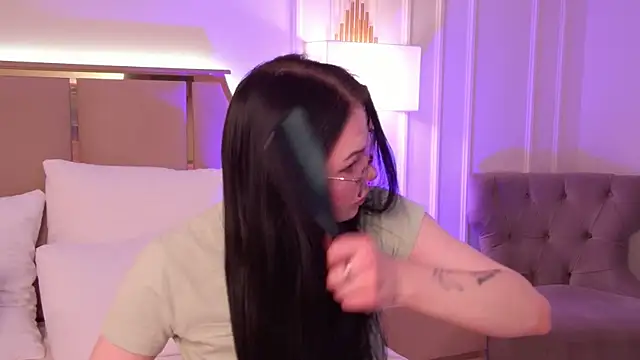 CindyMil Adlı Modelin Canlı XXX Sohbeti