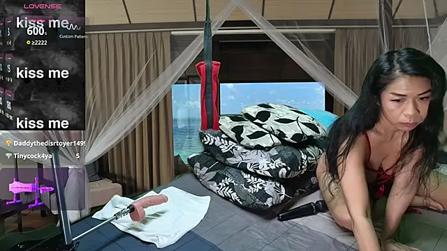 Chat XXX Live HornyShyAsian