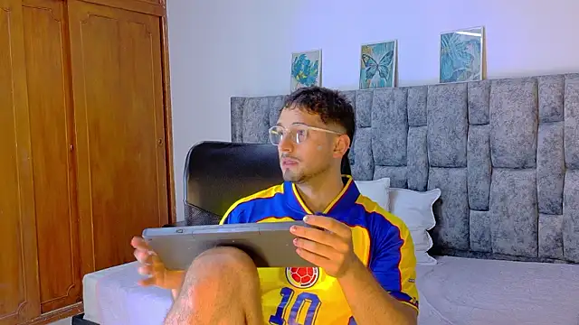 Chat XXX en directo de NICK_MOSS_