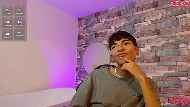 Show de osamu_tay na webcam