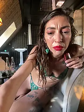 Živý XXX chat Amani_thewolf