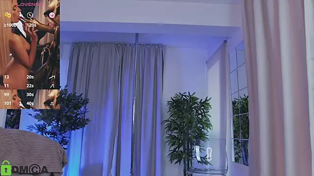 SelenaDaze's Live XXX Chat