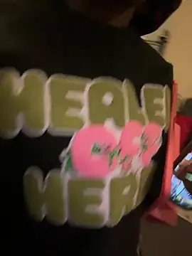 XXX chat uživo modela choclatepeaach