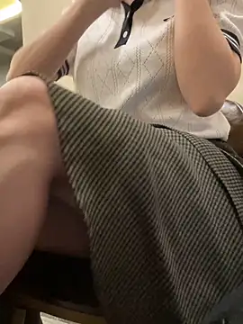 Aiko---- Chat XXX live