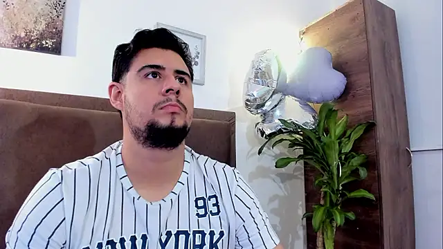 ryan_evannssのウェブカメラショー