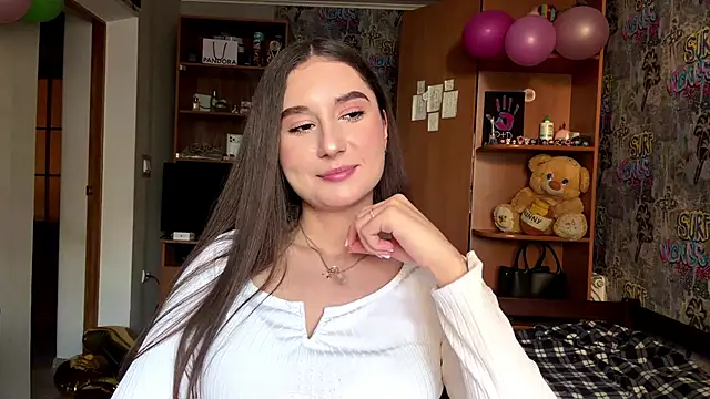 Show modela poly_princess na web-kameri