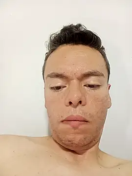 Damiianm 现场XXX聊天