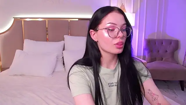 CindyMil 即時 XXX 聊天