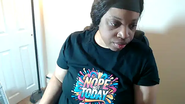 Chat XXX ao vivo de Sexymona1218