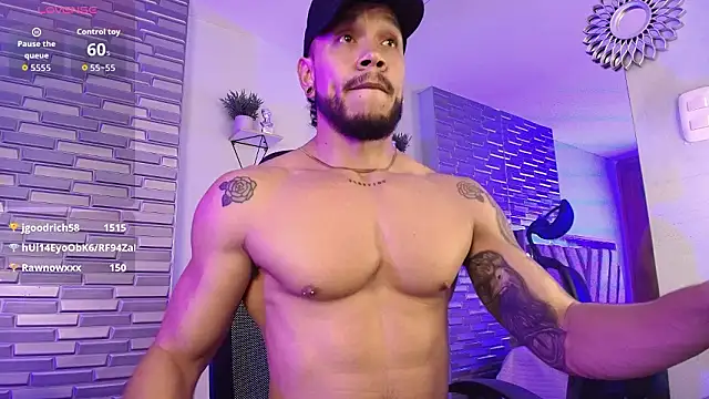 ARON_TAYLER01 现场XXX聊天