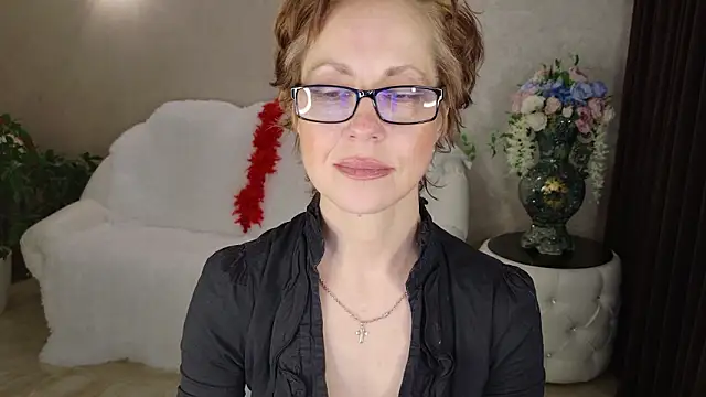 LioraWeiss Live XXX-chat