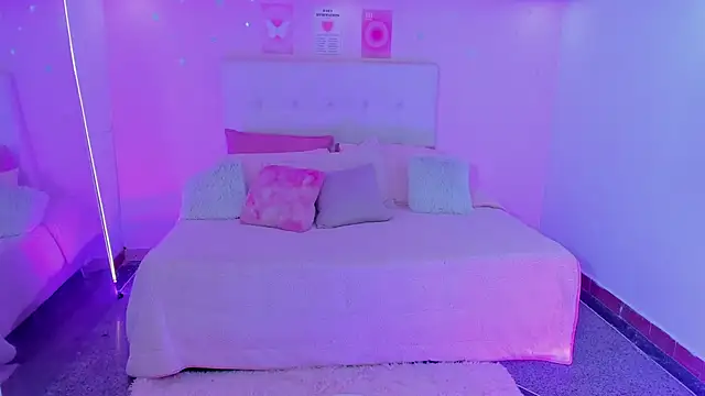 Pokazy przed kamerką – ScarlettDreamss7