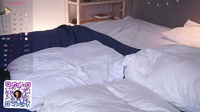 XXX chat uživo modela MegganKinson